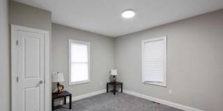 14 SEWELL Street Gallery 5