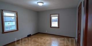 215 South Ewing Street - B Gallery 1