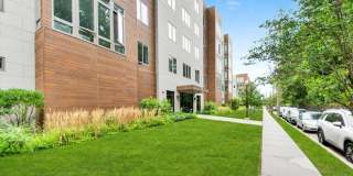 645 N MACQUESTEN PARKWAY Gallery 29