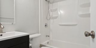 Spacious 3 bedroom home in Denbigh Gallery 13