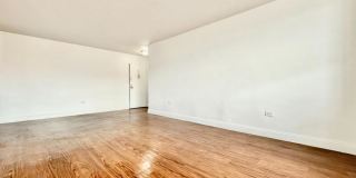 825 Boynton Avenue Gallery 2