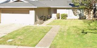 CUTE HOUSE LOCATED BY PARKS AND SCHOOLS Gallery 1