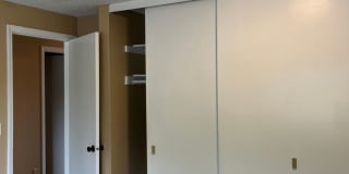 1 Bed • 1 Bath Downstairs Unit Gallery 7