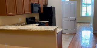 Now Leasing Beautiful Apartments in Downtown Davenport Gallery 3