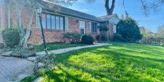 2911 Linden Lane Gallery 1