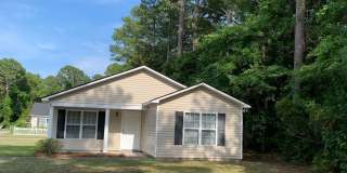 Three Bedroom, Two Bath House on Masonboro Loop Gallery 3