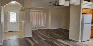2105 E Crystal Drive Gallery 3