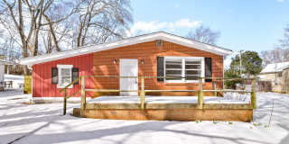 1950's 2 bedroom home for rent in St. B Area! Gallery 1