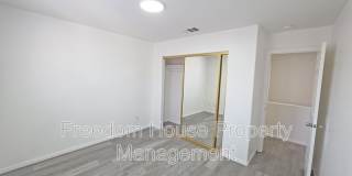 670 Bourbon Street - 2 Gallery 28