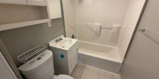 8902 Thorpe St Gallery 11