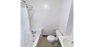 2 Bedroom House Near Aksarben Gallery 20