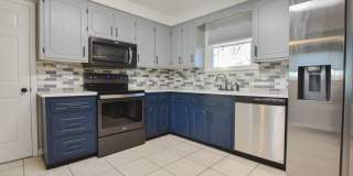 Pet Friendly Three Bedroom with Basement! Gallery 7