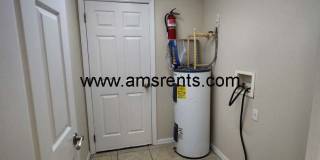 Spacious 3-bedroom 2 baths in Poinciana Gallery 35