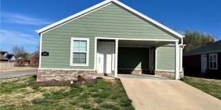 590 Cresswell  DR Gallery 1