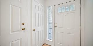 Spacious Townhome Located in the Highly Desirable Shadow Ridge Community of Oak Park Gallery 28