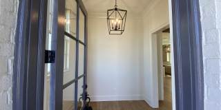 2110 Belfleur Street Gallery 2