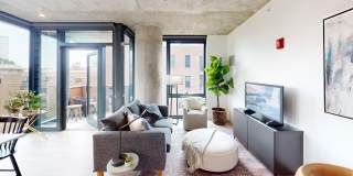 Nevéseno Gallery 52