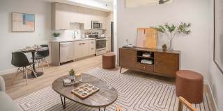 202 Queen Gallery 14