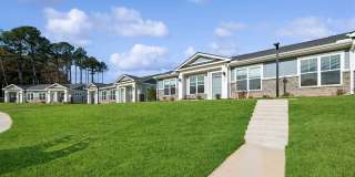 Cottages at Brightleaf Gallery 22