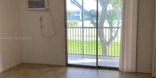 301 SW 135th Ave Gallery 7