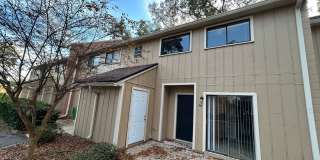 2 Story Townhouse in Hawthorne Reserve Gallery 1