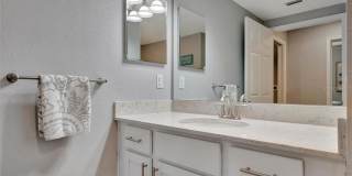 947 TIDEWATER SHORES Loop Gallery 46