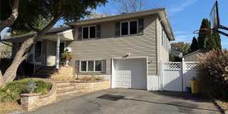 11 Syosset Circle Gallery 2