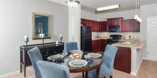 62Eleven Apartments Gallery 2