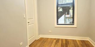 1415 W. Erie St Gallery 7