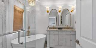 3544 Lakewood Place Gallery 18