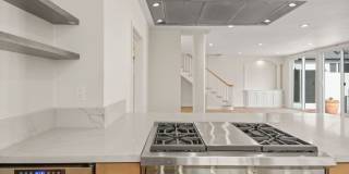 500 Warner Ave Gallery 6