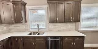 3 Bed, 3.5 Bath Home w/ 2 Car Garage and Lake Views Gallery 13