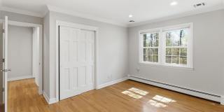 72 Prospect Street Gallery 12