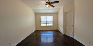 Dove Crossing 3/2/2 / No Carpet / Fridge Included / Fenced in Yard / NBISD Gallery 18