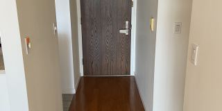 4 Martine Avenue Gallery 2