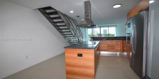 2950 NE 188th St Gallery 1