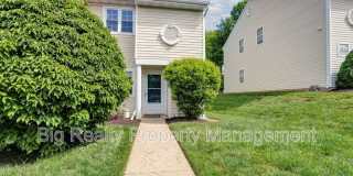 1732 Rosewood Ct Gallery 1