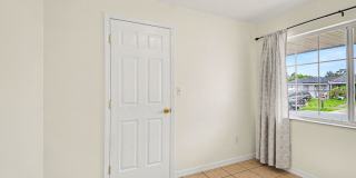 255 West Towne Pl Gallery 10
