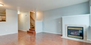 3 Bedroom, 2.5 Bath Condo in Madrona Heights - Water/Sewer/Garbage included! Gallery 6