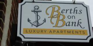 153 Bank Street unit: 203 Gallery 1