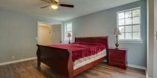 Townhome Close to MTSU Gallery 14