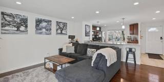 7680 WOLFORD Way Gallery 5