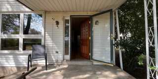 1816 Buena Vista St. #1 Gallery 36