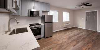 The Hazelwood Gallery 18