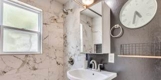 217 E Daws Street Gallery 11