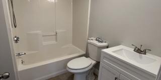 15 Grove Street Gallery 7