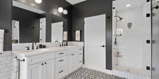 2065 Watsonia Ter Gallery 19