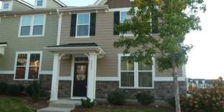 2425 Historic Circle Gallery 1