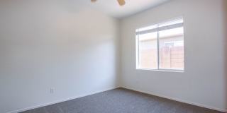 3 bed 2 bath Pronghorn Ranch Home Gallery 16