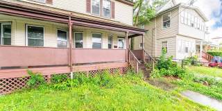 Beautifully Renovated Home in Prime Location Gallery 1